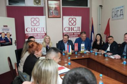 "Tu ne postoji problem" Dodik o sukobu Adžića i Šulića, rekao samo jedno