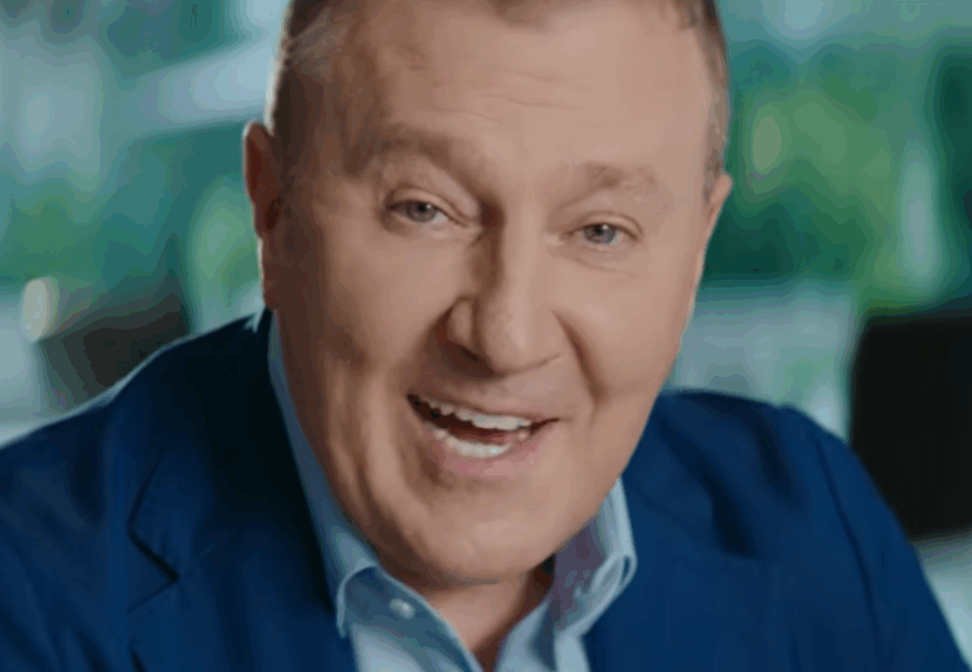 "Razgrabe karte, kao da dolazi Bijonse" Nedeljko Bajić Baja odbio da pjeva za 100.000 evra, a evo od čega zarađuje VELIKE PARE