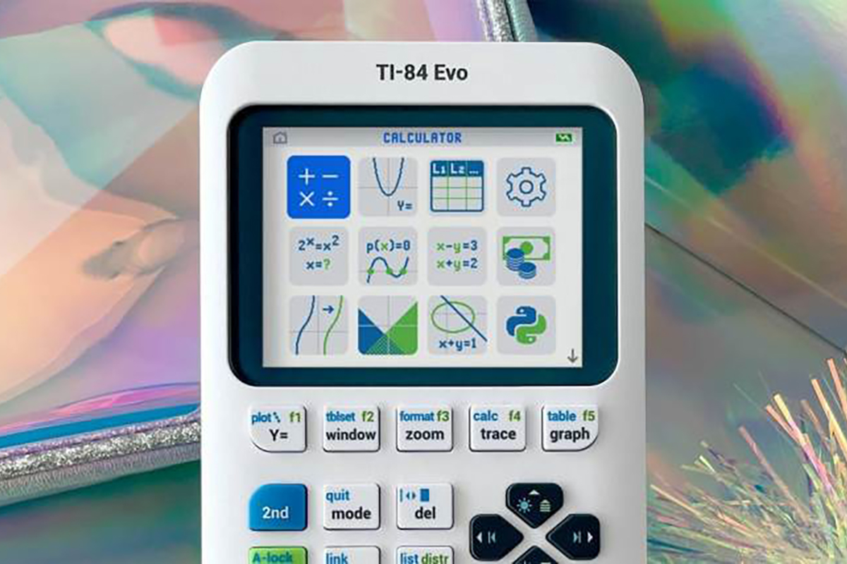 Stigao TI-84 Evo, tri puta brži kalkulator od prethodnika
