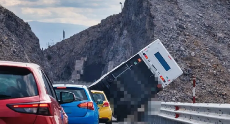 Nevrijeme izazvalo opasnost na putu, stvorile se velike kolone