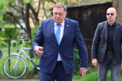 milorad dodik lider snsd-a
