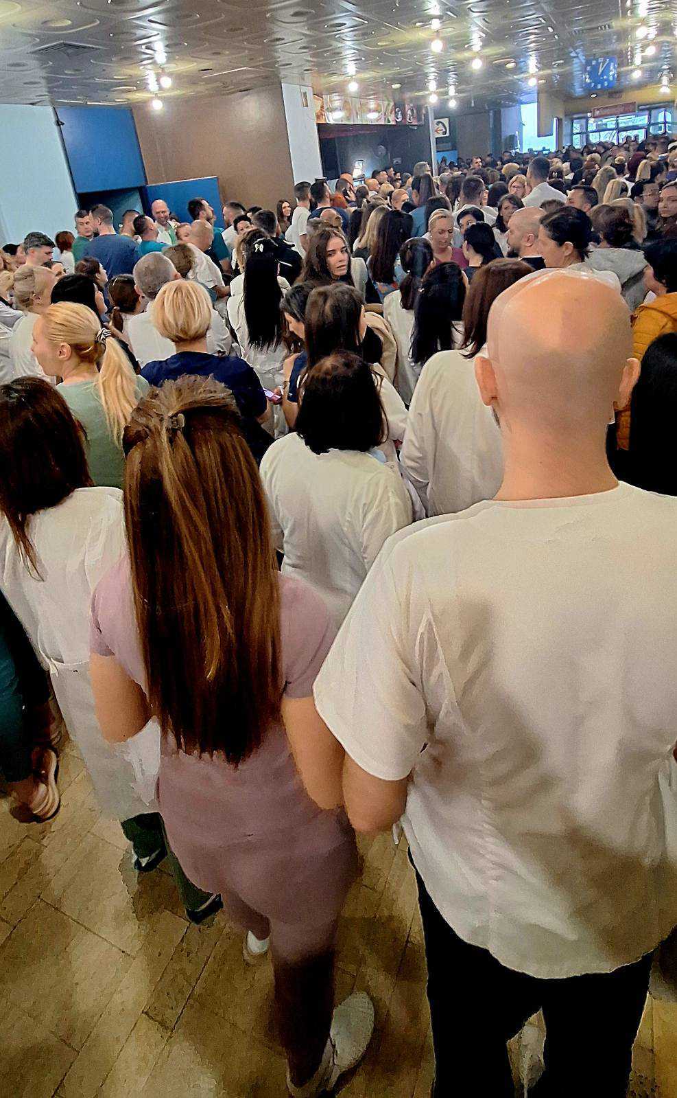 FOTO: USTUPLJENA FOTOGRAFIJA