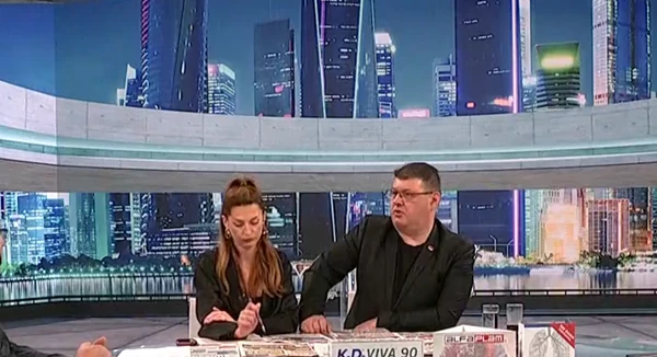 (VIDEO) Voditelj se DRŽAO ZA VRAT, pa napustio program: Ovo je trenutak kada je Sarapi pozlilo u programu uživo