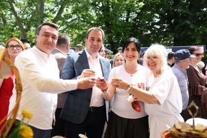 (FOTO) Selak posjetio „Zdravofest“ u Gradišci „Ovakve manifestacije okupljaju ljude i promovišu najbolje iz Srpske“