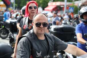 Defile, motoristi