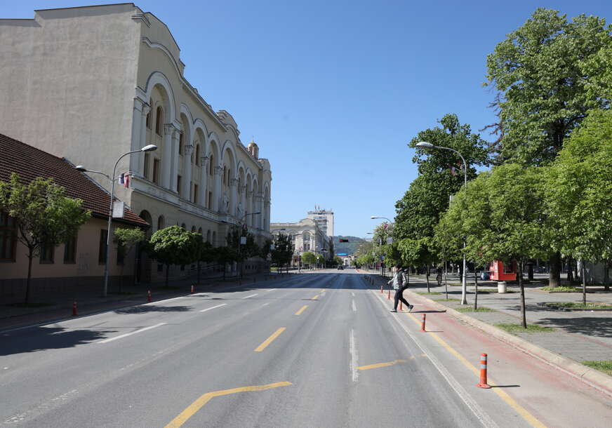 (FOTO) Slika grada kakva se rijetko viđa: Pogledajte kako izgleda centar Banjaluke za 1. maj