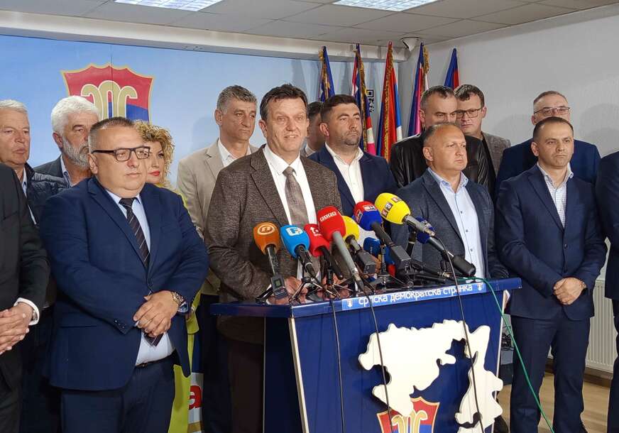 (FOTO) Nakon sjednice GO SDS ništa nije jasnije: Blanuša ni potvrdio, ni demantovao da je kandidat za predsjednika Srpske