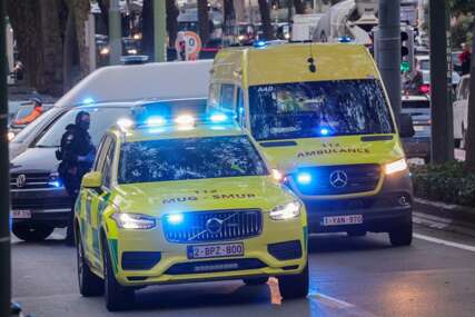 Tragedija u Belgiji: Sudarili se školski autobus i voz, ima poginulih