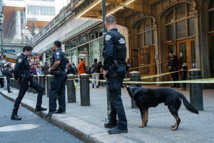 Užas u Portlandu: Muškarac se zabio vozilom punim eksploziva u zgradu, stradao na licu mjesta