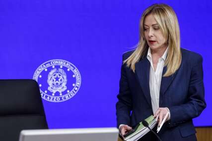 Mogli bi da prestignu Grčku: Italiji prijeti "titula" najzaduženije članice EU