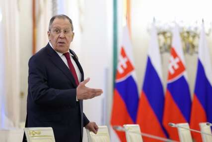"Putin je testirao političku zrelost i osjetljivost Evropljana" Oglasio se Lavrov o prijedlogu ruskog lidera da Šreder bude posrednik u pregovorima