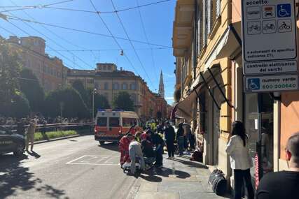 Povrijeđeno 8 osoba, dvoje IZGUBILO NOGE: Poznat identitet muškarca koji se autom zaletio u pješake