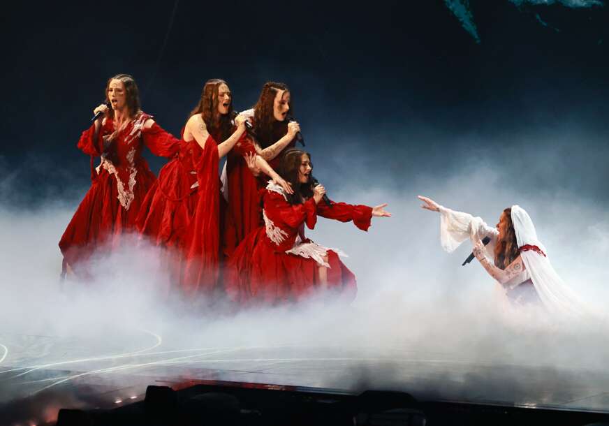 FOTO: HANNIBAL HANSCHKE/EPA