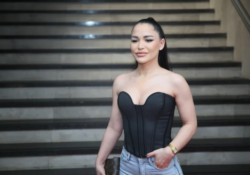 aleksandra mladenović