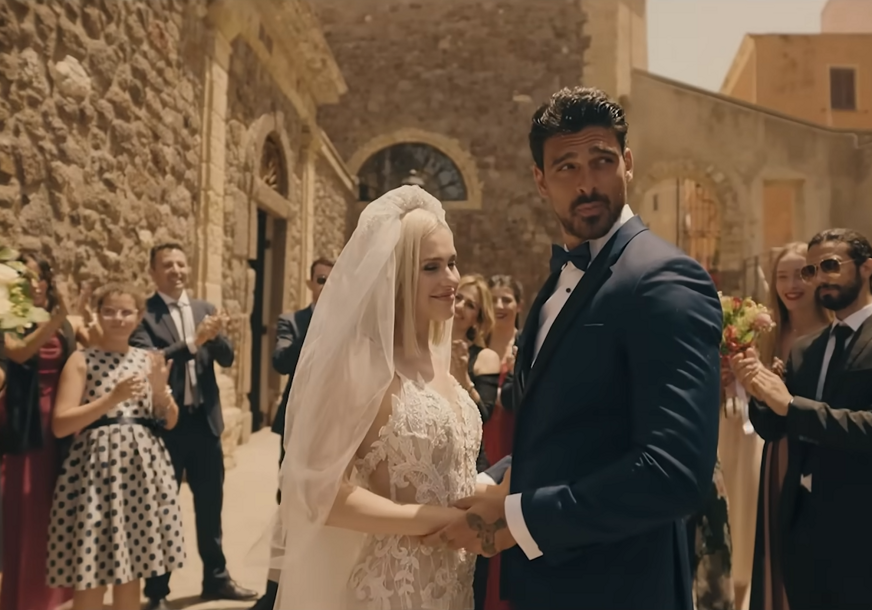 Kritikovani zbog neukusa, ali ipak gledani: 5 Netfliksovih filmova koji su toliko loši da ljudi ne mogu da vjeruju