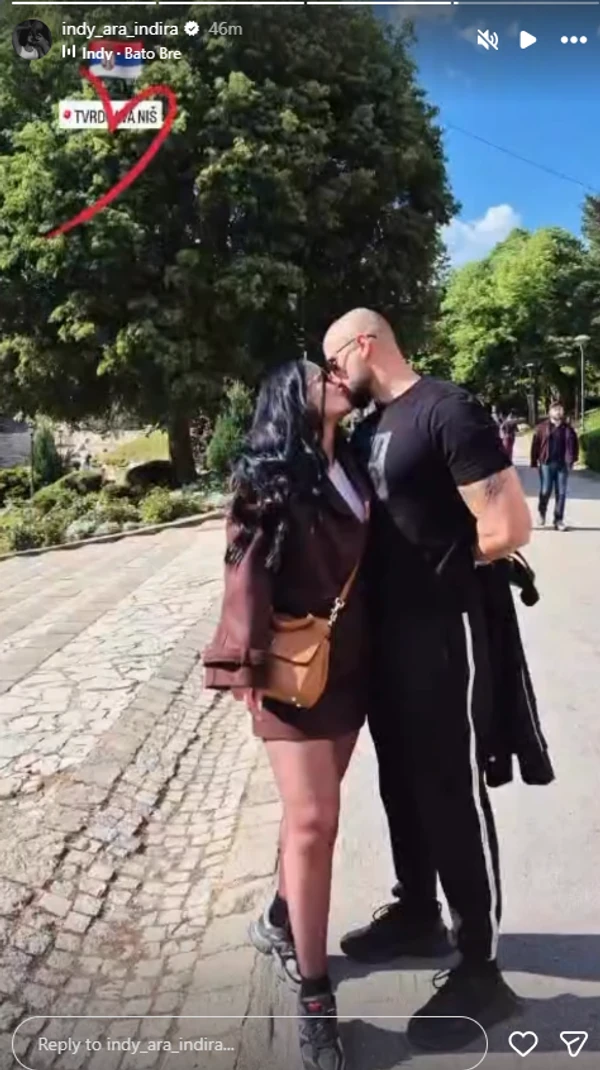 Indi aradinović sa dečkom