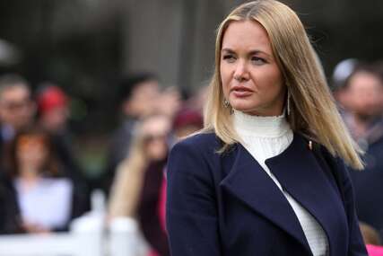 (FOTO) SVI PRIČAJU O NJENOM IZGLEDU Vanesa Tramp prvi put viđena poslije vijesti da boluje od raka