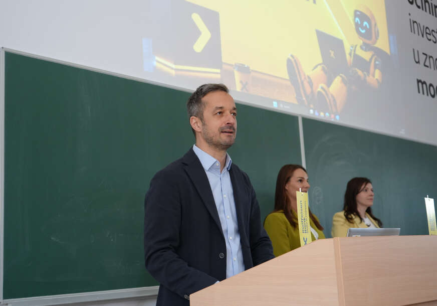 FOTO: USTUPLJENA FOTOGRAFIJA