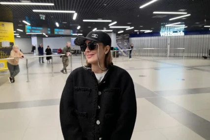 (FOTO) "Dešava se" Aleksandra Prijović pomiješala kofer na aerodromu, pa se odmah vratila