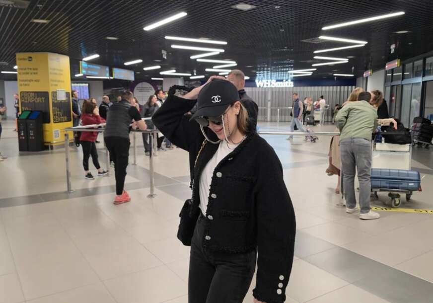 (VIDEO)  "ARIJA DANAS PUNI 8 MJESECI" Aleksandra Prijović stigla sa nastupa, oduševila stajlingom, pa otkrila da ima razlog za slavlje