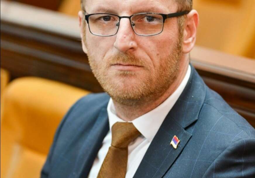 (FOTO) "Nećemo u vlast sa SNSD" Čerek oštro odgovorio Crnatku, pomenuo i Vukanovića, "pljuvanje" i uvrede