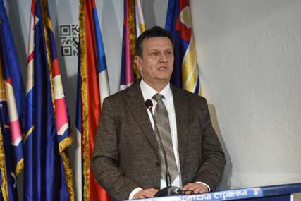 (VIDEO) SDS PRELOMIO Blanuša ostaje kandidat za predsjednika Srpske, evo ko mu je prvi čestitao