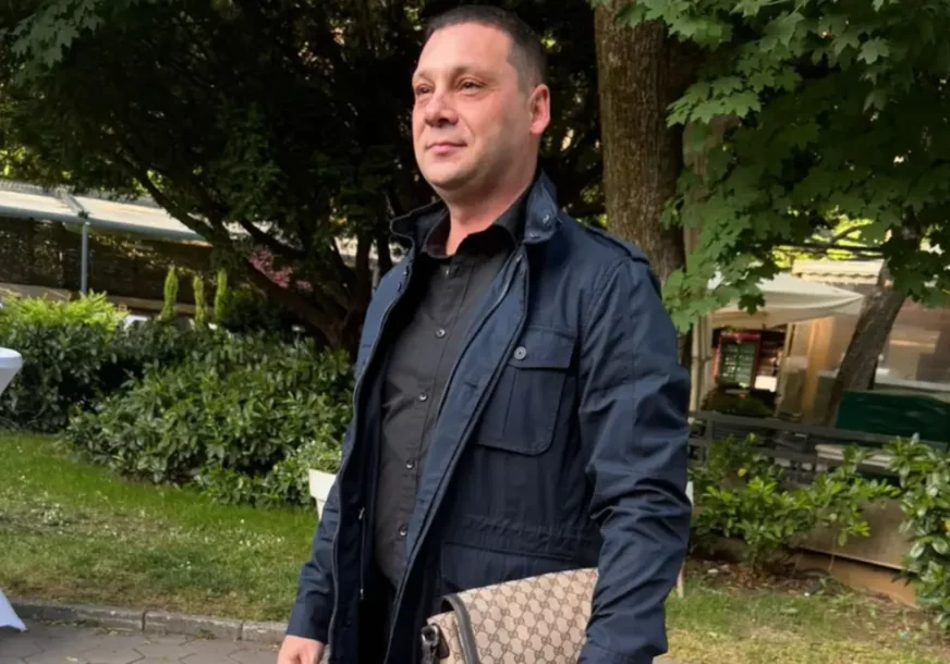 (FOTO) Puca od ponosa: Darko Filipović ima veliki razlog za slavlje, objavio fotografiju sa nasljednicom