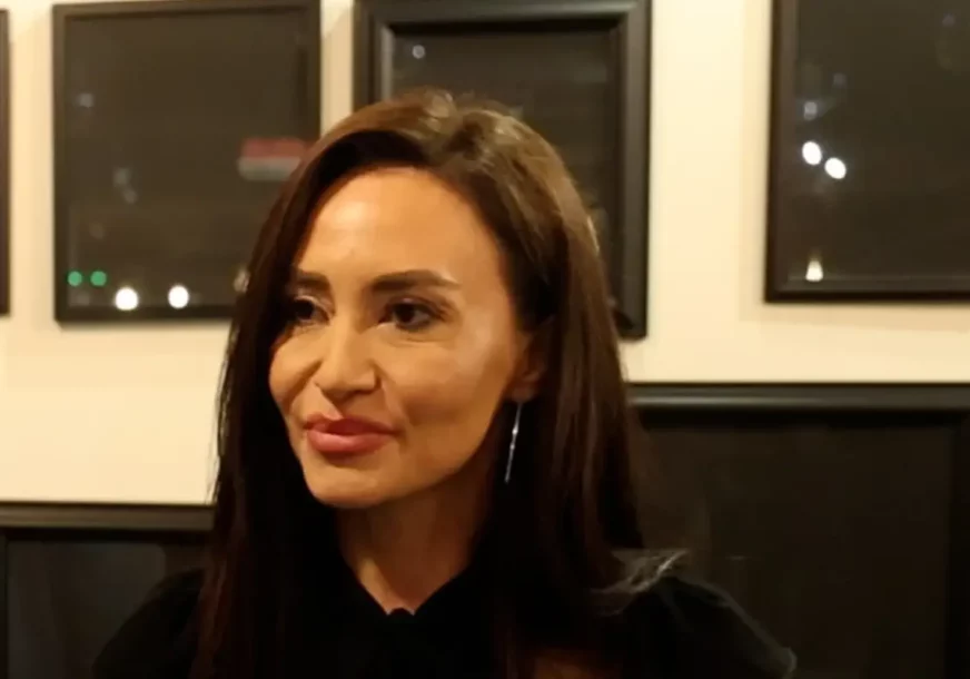 (VIDEO) "PJEVAM O KOSOVU, ALI NE ZNAM SRPSKI" Rumunska pjevačica oduševljena Cecom Ražnatović, otkrila i koju njenu pjesmu najviše voli
