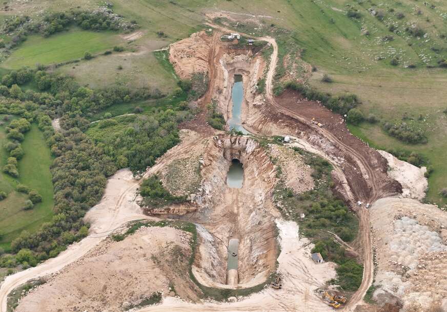 (FOTO) Ko će biti DONJI u projektu Gornji Horizonti: Zbog struje i profita ugrožena priroda i izvori pitke vode u Hercegovini
