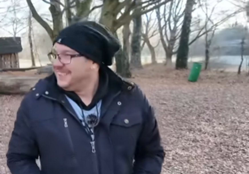 (VIDEO)"Sprovedem klijenta, dam mu kondom" Bosanac otišao u "obećanu zemlju", pa ispričao nevjerovatan put od javne kuće do fabrike BMW