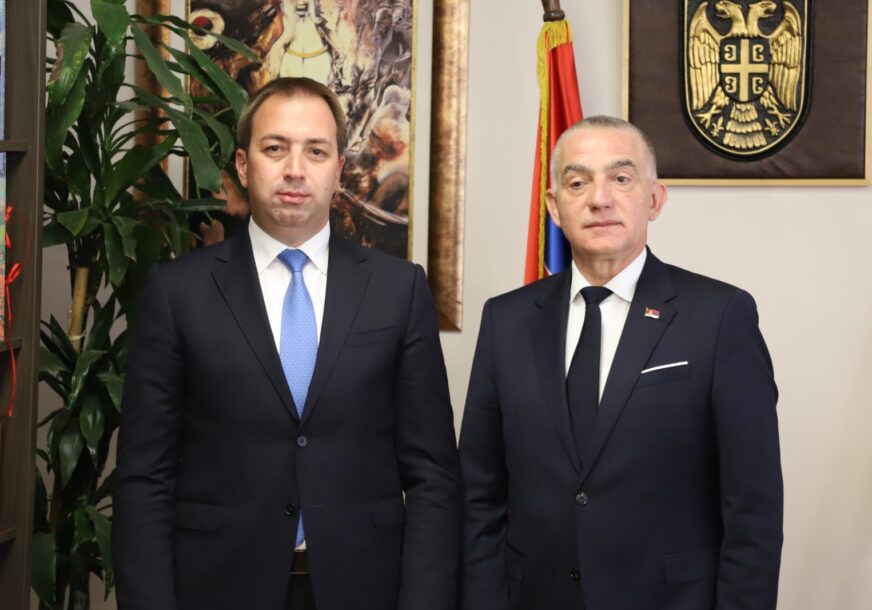 "Odluka o nepuštanju generala Mladića narušava principe humanosti" Hitan sastanak ministara pravde Srpske i Srbije u Beogradu