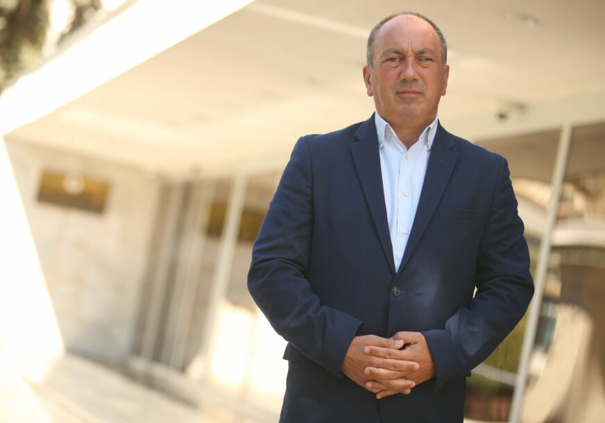 Igor Crnadak 