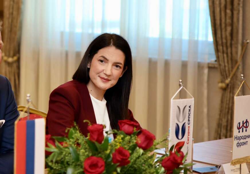 HIT DANA Jelena Trivić