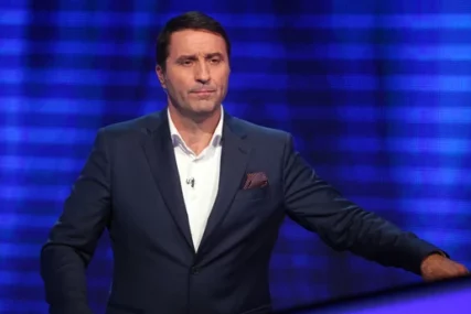 Usred kviza "Potera" nastala neprijatna situacija: Jovan Memedović otkrio da li se farba u crno
