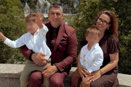 (FOTO) POMIRILI SE KRISTIJAN GOLUBOVIĆ I KRISTINA SPALEVIĆ Krstili sinove na Ostrogu, rijaliti učenica objavila fotografije