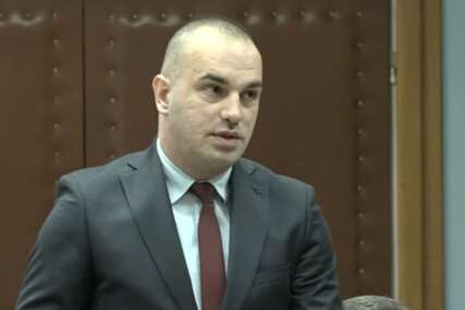 (FOTO) Sređivali vozačke ispite: Poznata IMENA UHAPŠENIH u akciji "Cilj", među njima i odbornik Mladen Kolundžija