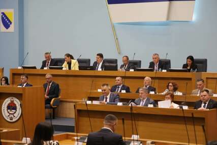 (FOTO) Počela sjednica NS RS: Na dnevnom redu Zakon o pravima boraca