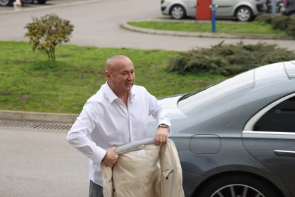 "Nije bilo tuče, ni problema" Otkriveno zašto je gost na svadbi ujeo Đanija za stomak
