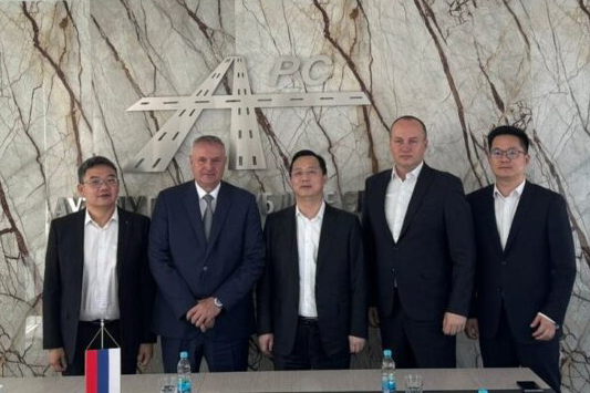(FOTO) Višković sa rukovodskom kineske državne građevinske korporacije: Ubrzati dinamiku izgradnje dionice Vukosavlje – Brčko