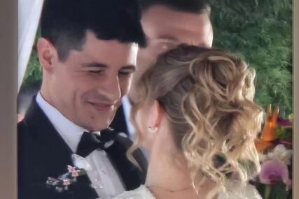 "Ljubav je u vazduhu" Žarko Jokanović objavio sliku sa svadbe poznatog glumca, čestitke pljušte sa svih strana