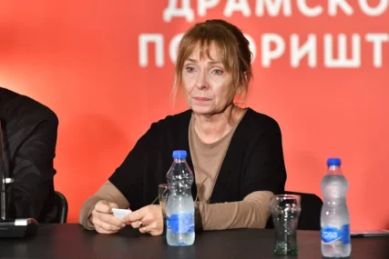 Svi su mislili da je hirurg: Čuvena glumica zbog supruga 17 godina živjela u Dubaiju, evo čime se on zapravo bavi