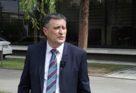 (FOTO) „Šteta postaje sve veća“ Đajić naveo šta je ZAJEDNIČKO za pokvarene zube i neobrađene njive