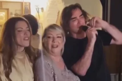 (VIDEO) Željko Mitrović pjeva na rođendanu BIVŠE ŽENE Hani "Vino ne zna da smo nekad bili srećni par"