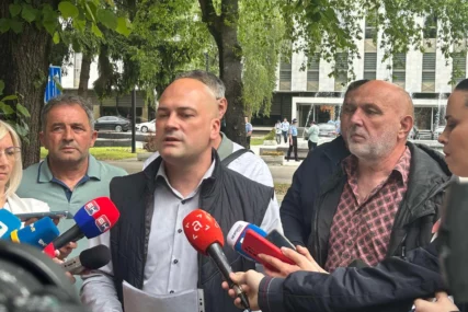 (VIDEO) “Branićemo sela i po cijenu hapšenja” Mještani Petrova stigli u Banjaluku, pa poručili da neće dozvoli istraživanja litijuma i metala na Ozrenu