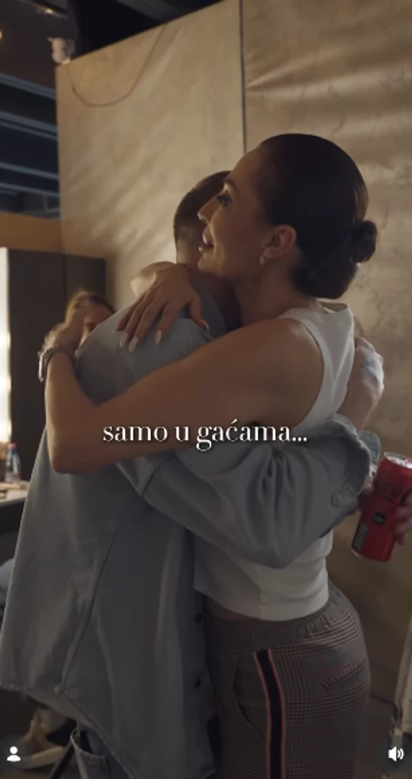 FOTO: CECARAZNATOVIC/INSTAGRAM  