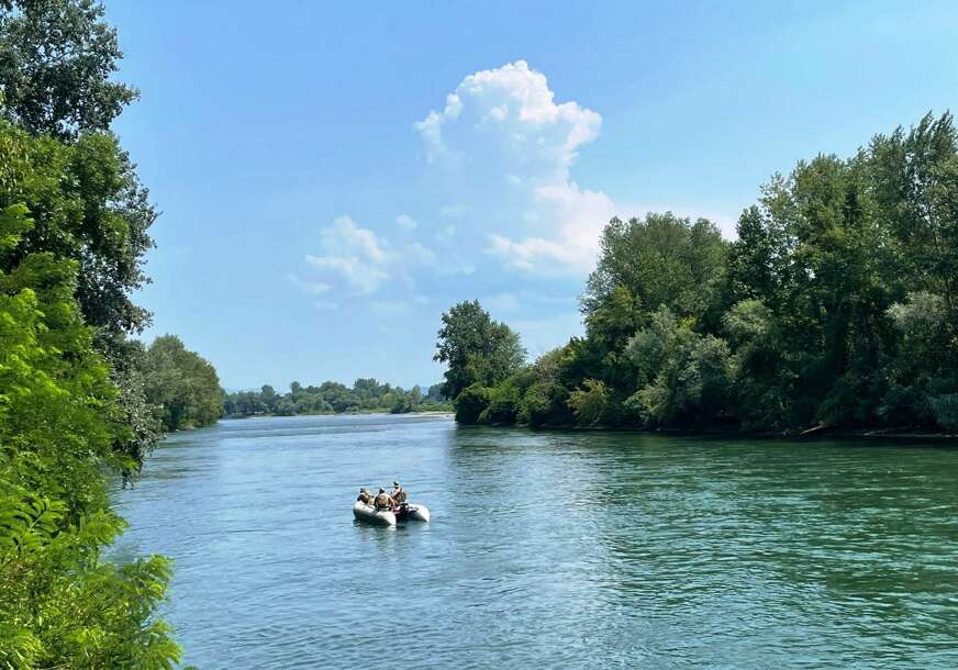 NESTAO U UTORAK Nastavljena potraga za dječakom koji se utopio u Drini