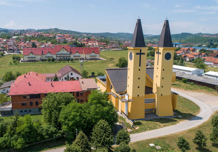 samostan petrićevac
