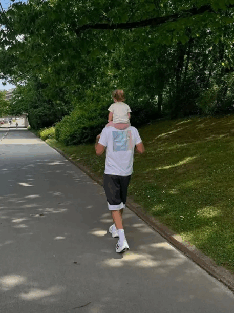"Nije važno gdje u svijetu se nalazi vaš otac, ne postoji jedan dan da niste u mom srcu" Luka Dončić objavio emotivne fotografije sa kćerkama