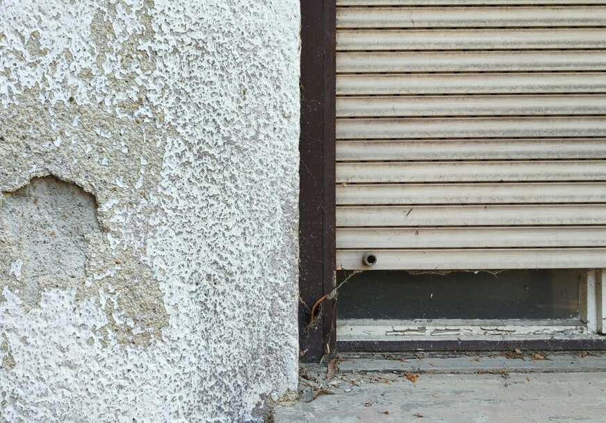 Savjeti zlata vrijedni: Kako efikasno očistiti roletne u vašem domu