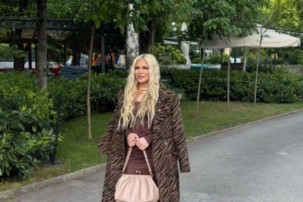 "Nisam kriva za raskid Anđele i Gastoza" Vanja Mijatović stigla na slavlje kolege, otkrila da li je BACILA BURMU nakon razvoda